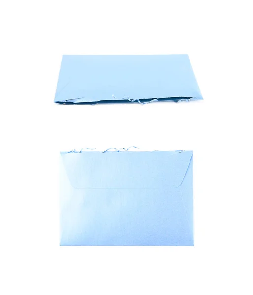 Corte o envelope de papel aberto isolado — Fotografia de Stock