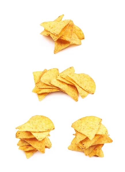 Haufen Tortilla-Chips isoliert — Stockfoto