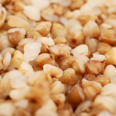 Pişmiş buğday ile kaplı yüzey