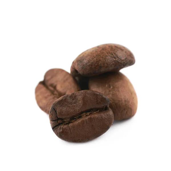 Högen av kaffebönor som isolerade — Stockfoto