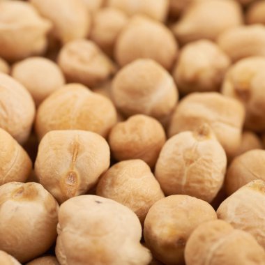 Nohut ile kaplı yüzey