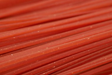 Spagetti ile kaplı yüzey