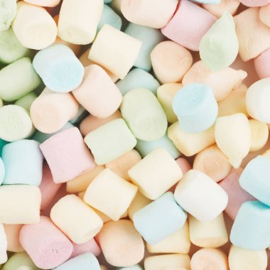 Mini marshmallow ile kaplı yüzey