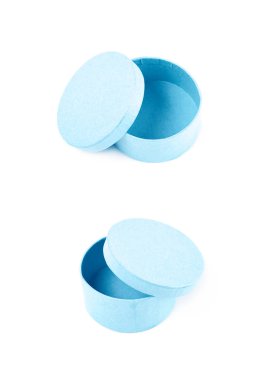 İzole kağıt hediye kutusu