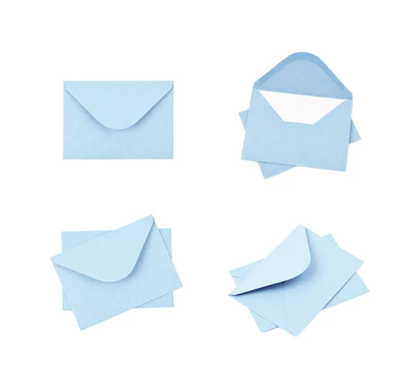 Envelope de papel azul isolado — Fotografia de Stock