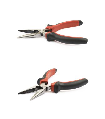 Siyah ve kırmızı pense aracı izole