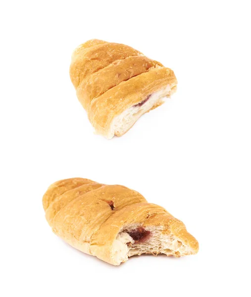 Croissant bolo de pastelaria isolado — Fotografia de Stock