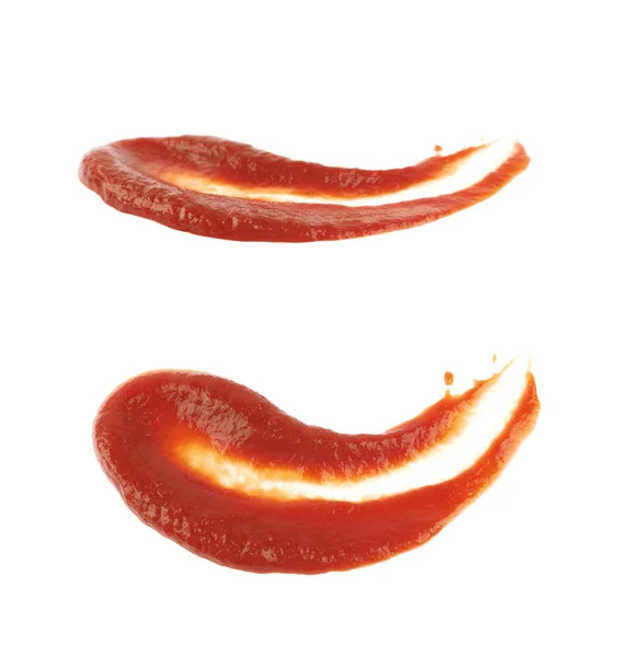 Лужа кетчупа изолирована — стоковое фото