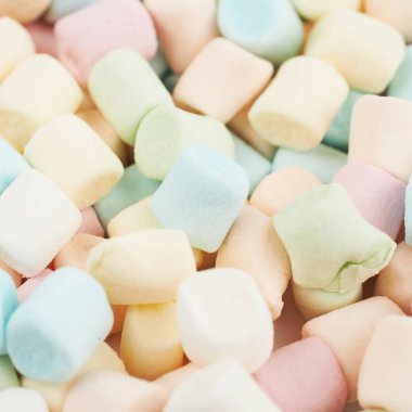 Mini marshmallow ile kaplı yüzey