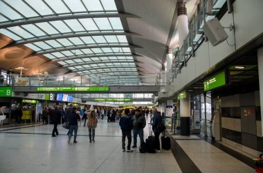 Dortmund, Almanya - 13 Aralık 2017: Havaalanı Terminal. Dortmund Havaalanı (Dtm)