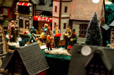 Seramik tütsü ev minyatür