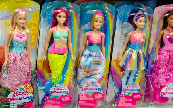 Soest Alemanha Janeiro 2018 Barbie Brinquedos Para Venda Estande Supermercado — Fotografia de Stock