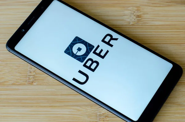 Киев Украина Июля 2018 Года Логотип Uber Экране Xiaomi Redmi — стоковое фото