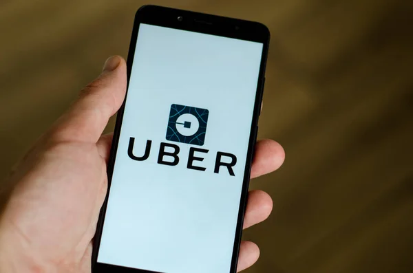 Киев Украина Июля 2018 Года Логотип Uber Экране Xiaomi Redmi — стоковое фото