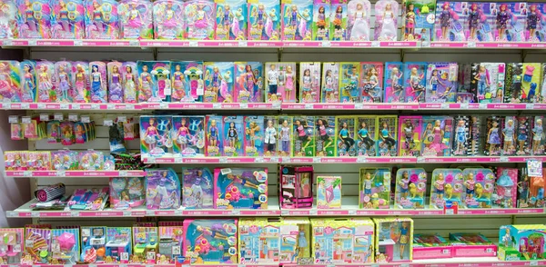 Kyjev Ukrajina Listopadu 2018 Barbie Hračky Prodej Supermarketu — Stock fotografie