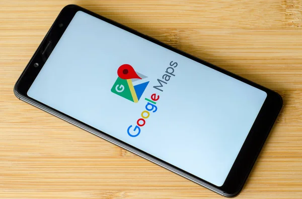 Киев Украина Июля 2018 Года Логотип Google Maps Экране Xiaomi — стоковое фото