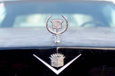 Kiev, Ukrayna - 30 Eylül 2018: Cadillac logosu.