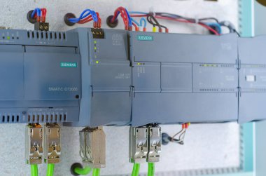 Kiev, Ukrayna - 19 Nisan 2018: Siemens SIMATIC ekipman.