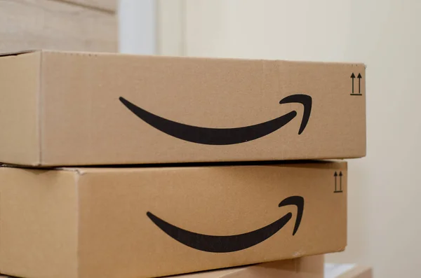 Soest Alemania Diciembre 2018 Amazon Prime Caja Cartón — Foto de Stock