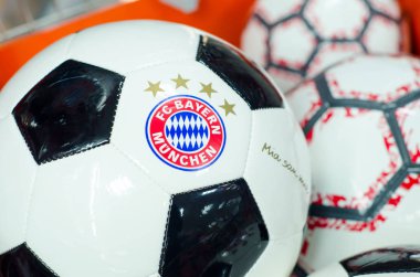Soest, Almanya - 12 Ocak 2019: Top logo Fc Bayern Münih ile.