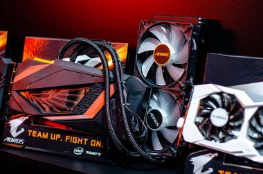 Kiev, Ukrayna - 12 Nisan 2019: Gigabyte Aorus Ekran Kartları