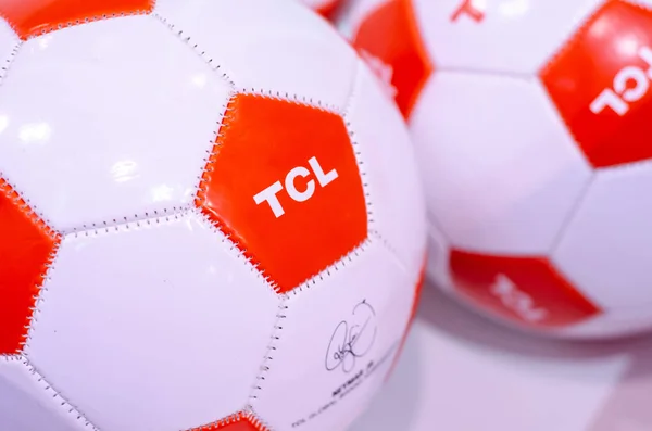 Kyiv, Ukraine - April 12, 2019: TCL logo on ball — Stock Photo, Image