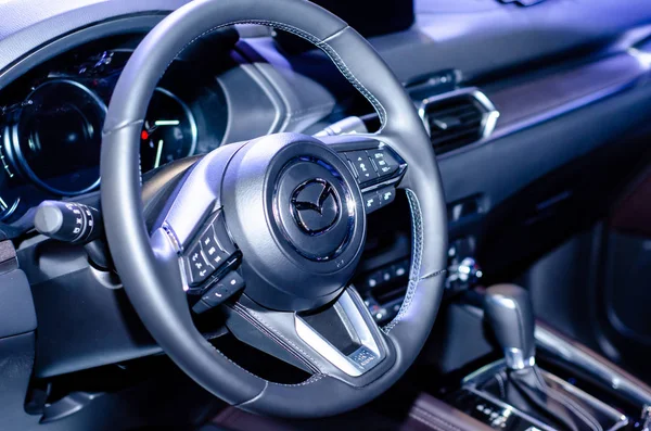 Kiev, Oekraïne-12 april 2019: Mazda 6 auto interieur. — Stockfoto