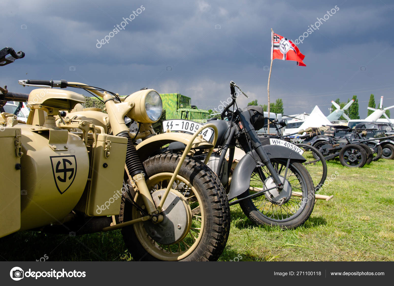 Militarmotorrader Bmw R75 Seit Dem Zweiten Weltkrieg Redaktionelles Stockfoto C Oleksandr Ua 271100118