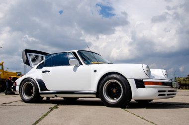 Kiev, Ukrayna - 11 Mayıs 2019: Porsche 911 (1979) )