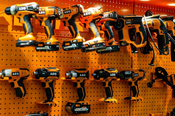 Farklı Aeg (Allgemeine Elektrizitts-Gesellschaft) araçlarının yakın çekim.