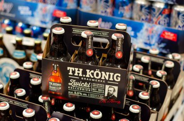 Blankenheim, Almanya - 27 Temmuz 2019: Mağazada satılık Th.Knig birası