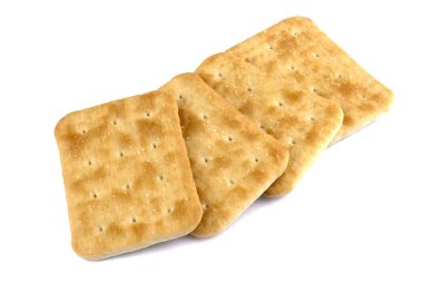 Beyaz arka planda izole edilmiş kuru kraker kurabiyeleri, yiyecek konsepti