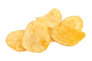 Patates cipsi beyaz arkaplanda izole. 