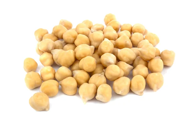 ひよこ豆は白い背景に隔離されています。健康食品 — ストック写真