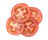 plátky rajčete izolovaných na bílém pozadí