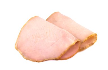 Beyaz arka planda domuz jambonu dilimlenmiş. Taze jambon..