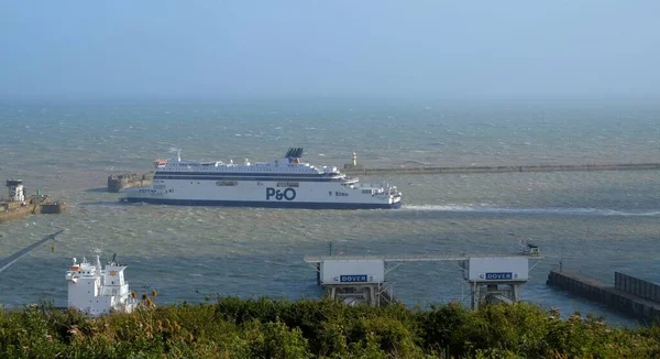 Dover Inglaterra Acantilados Blancos Puerto Dover Largo Costa Del Canal —  Fotos de Stock