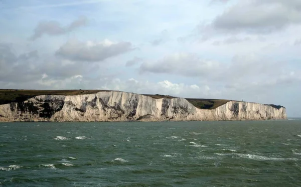 Tebing Putih Dover Rumput Jelas Langit England Bersatu Kerajaan Stok Foto Bebas Royalti