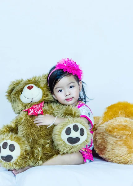 Retrato de linda asiática niña —  Fotos de Stock