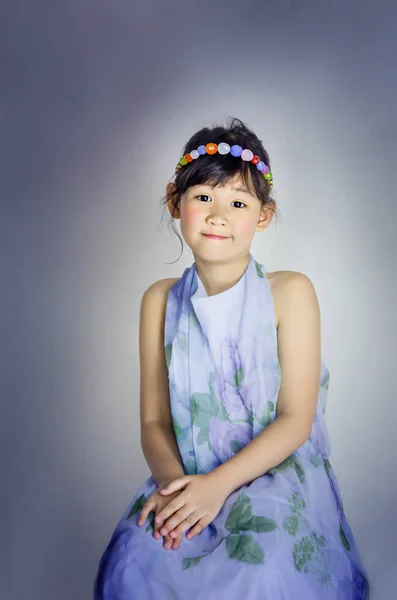 アジアの少女の肖像画 — ストック写真