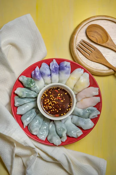 Ångad gräslök dumplings — Stockfoto