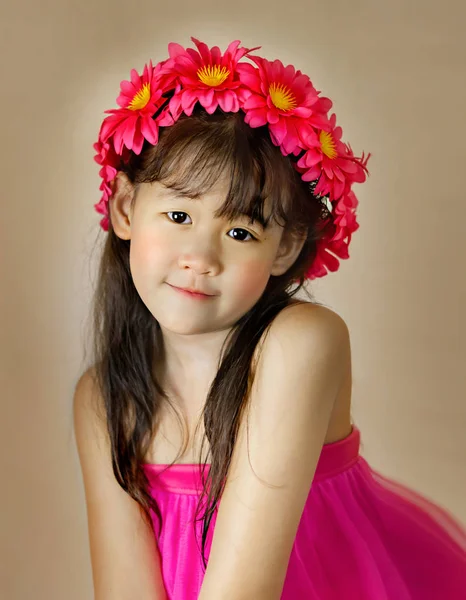 Portrait de petite fille asiatique — Photo