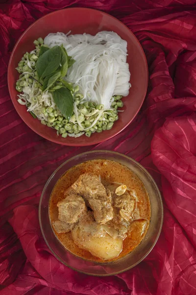 Curry wieprzowe Massaman — Zdjęcie stockowe