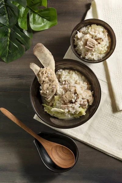 Рисовый суп азиатского стиля — стоковое фото