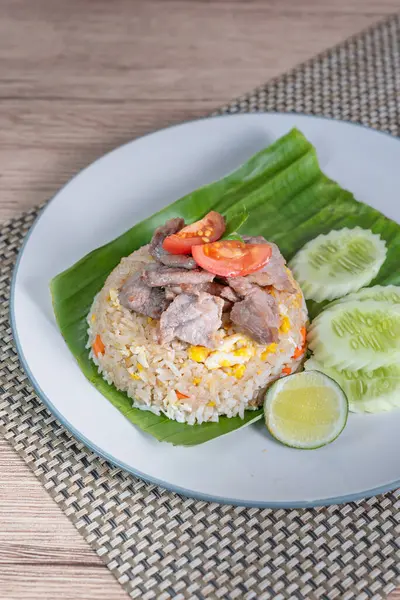Fried Rice Pork Served Fresh Vegetables Dish — Stock Photo, Image