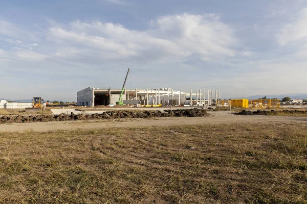 Şantiye çayırda kopya alanı