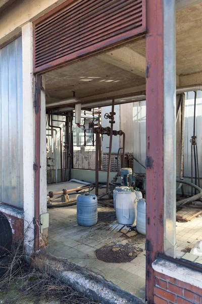버려진된 화학 공장 — 스톡 사진