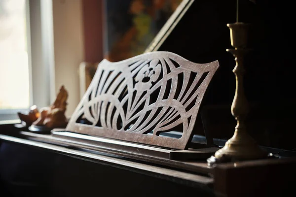 Detail van de oude piano — Stockfoto