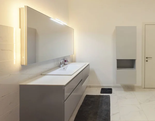 Moderno bagno minimale — Foto Stock