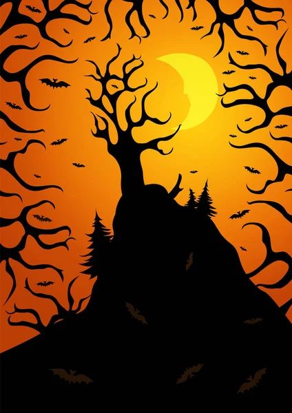 一个可怕的黑暗森林与一棵尖叫的树在山顶上 照亮了月亮的明亮的光 蝙蝠在背光 万圣节请柬 — 图库矢量图片